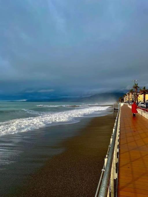Appartamento Mama Monolocale Terrazzo Vista Mare Ventimiglia Ngoại thất bức ảnh